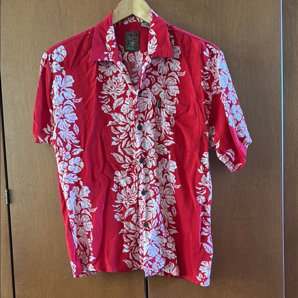 Vintage Hawaiian Red and White Floral Men's Shirt